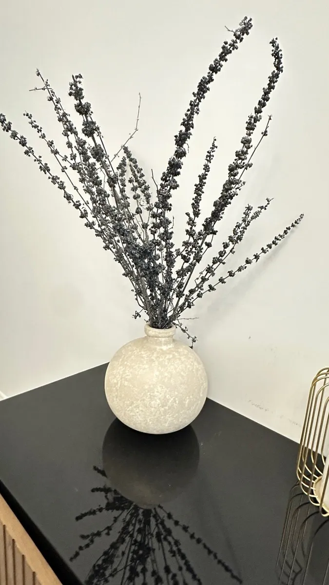 Home decor - Image 2