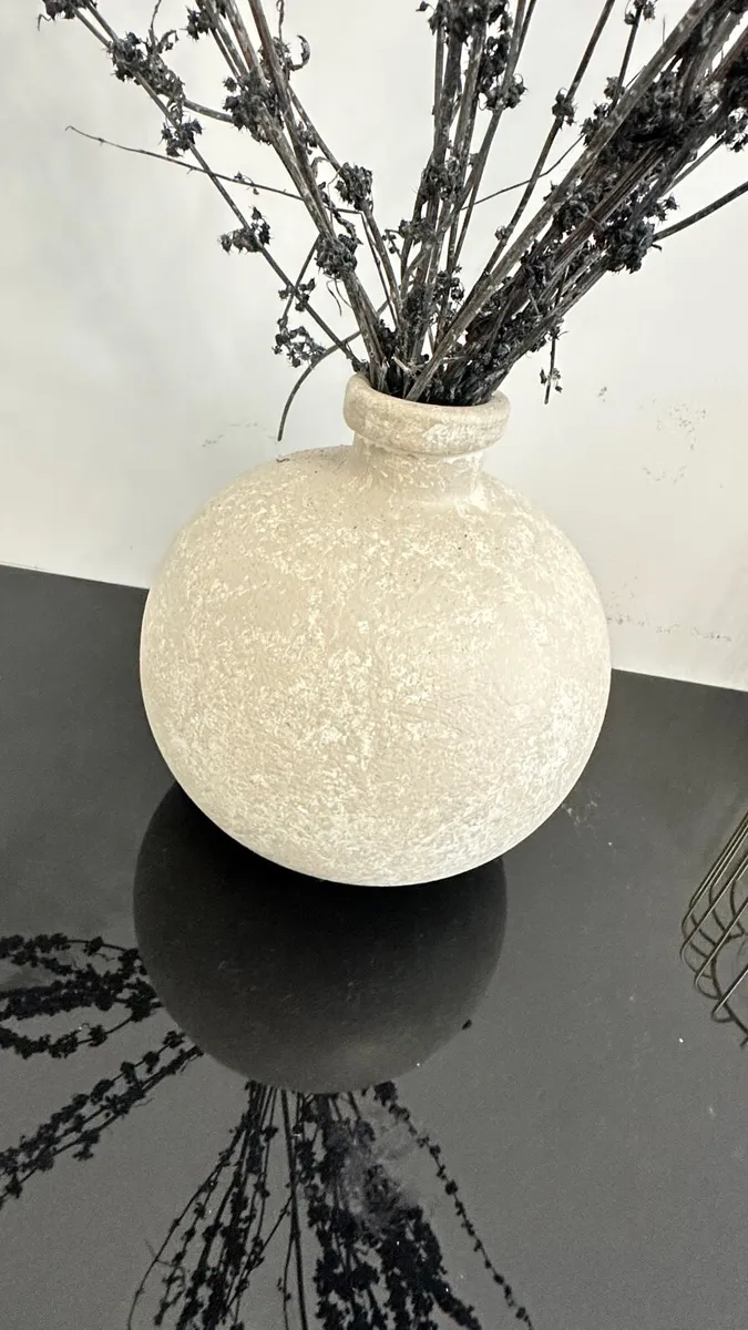 Home decor - Image 3