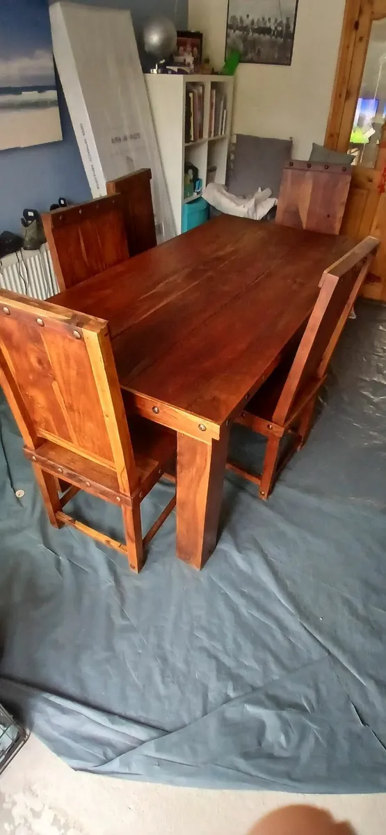 Table & Chairs - Image 1
