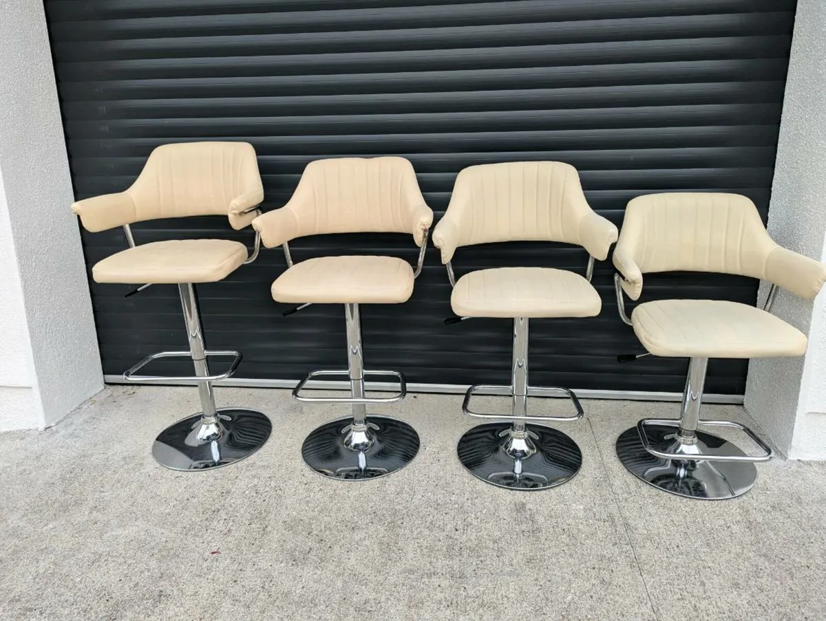 Kitchen stools