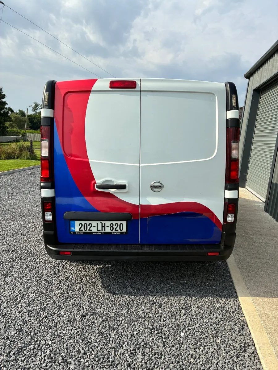 Nissan NV300 2.0l  120bhp Lwb - Image 4