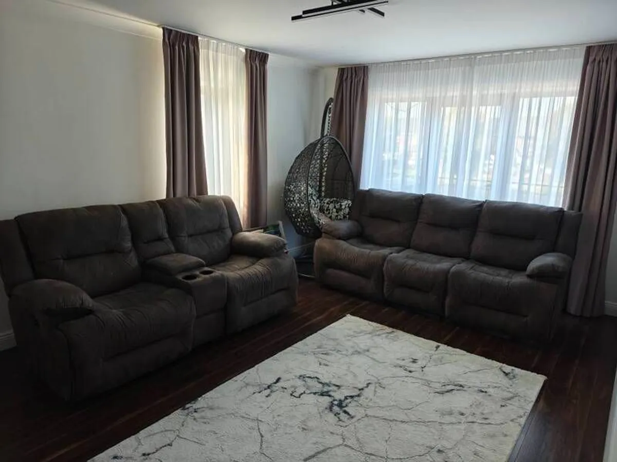 Recliner sofas - Image 1