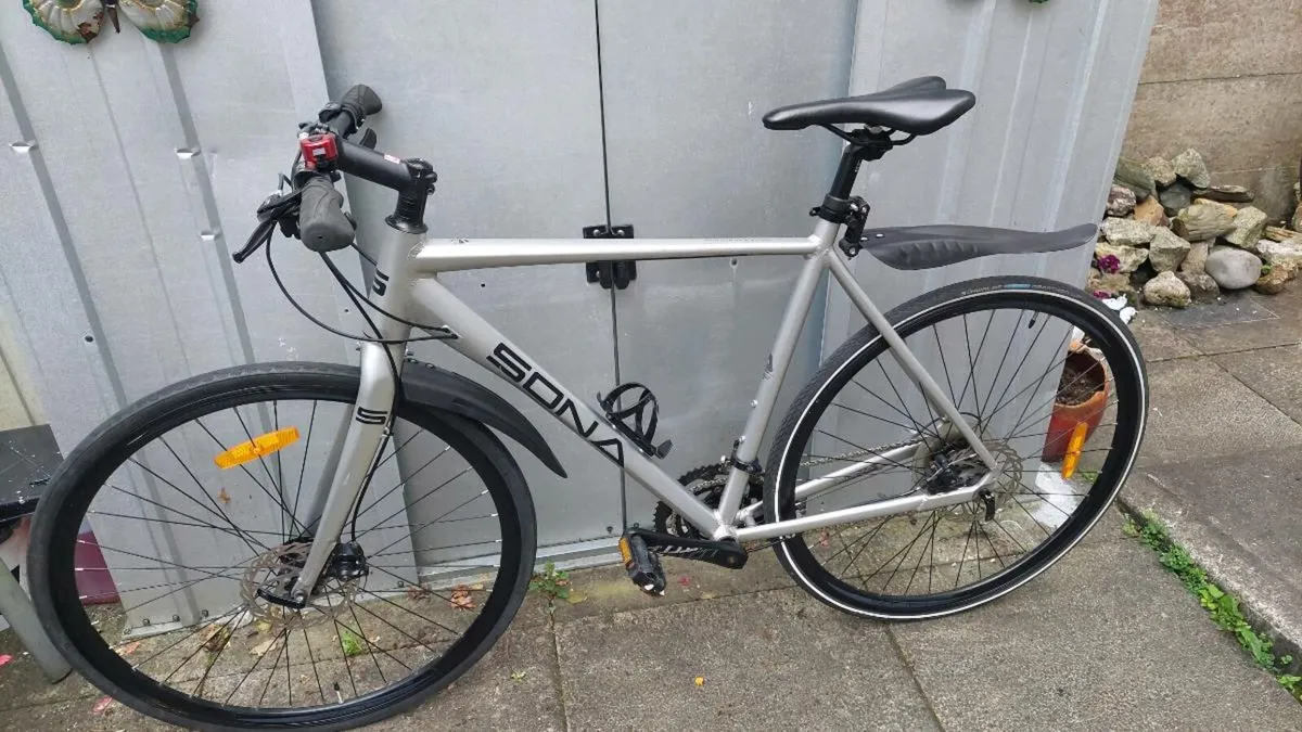 Sona Flat Bar Road Bike - Image 4