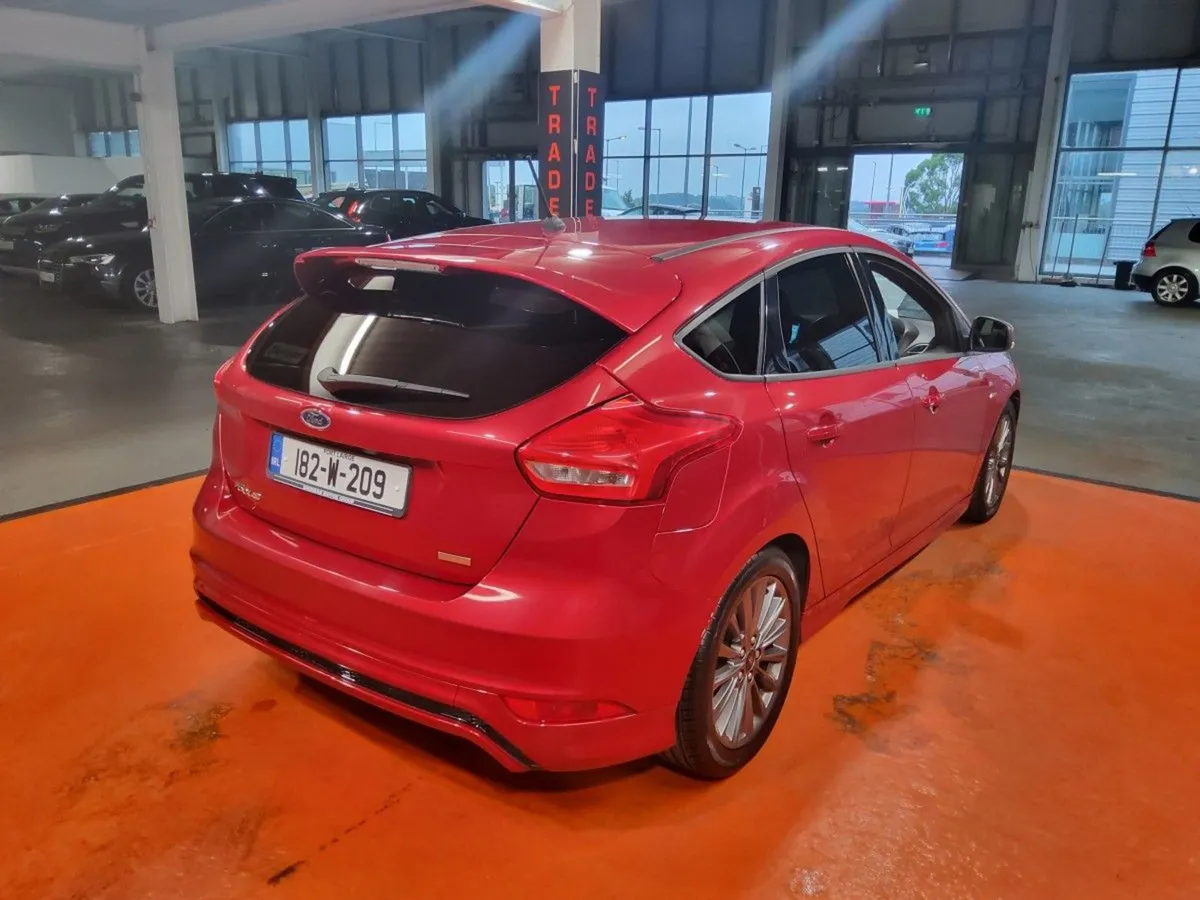 Ford Focus 1.0 Ecoboost 125PS St-line - Image 3