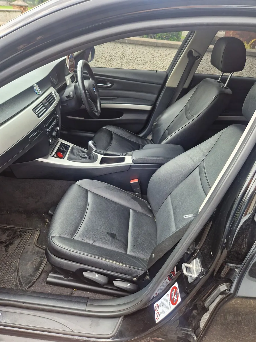 BMW 318D - Image 3