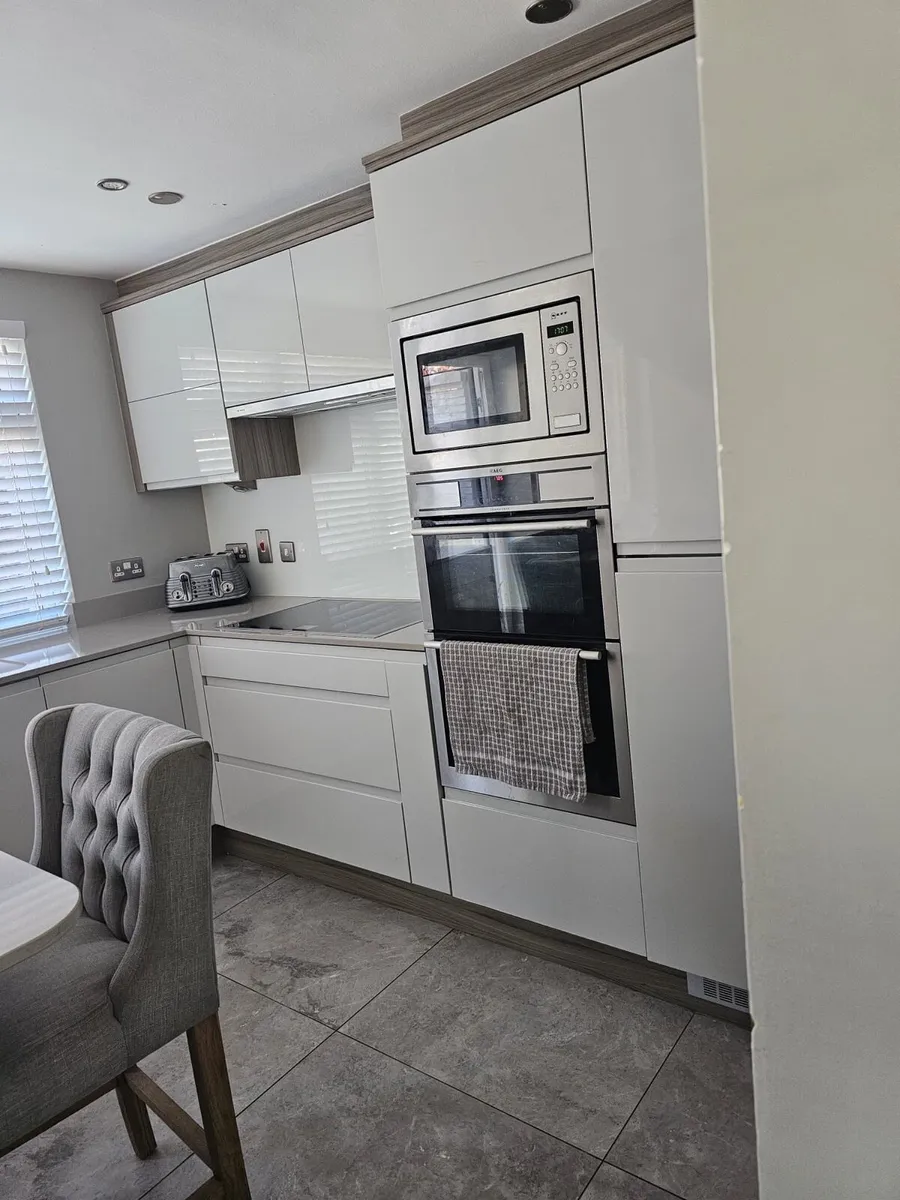 Kitchen - Image 3