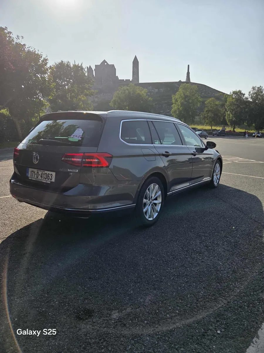 Vw passat estate buisness class - Image 3