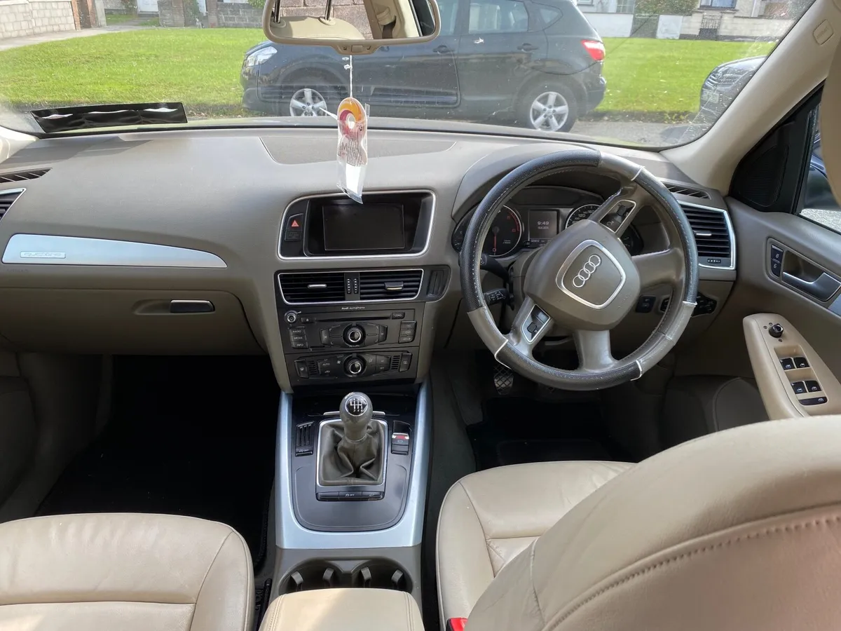 Audi Q5 2011 - Image 4