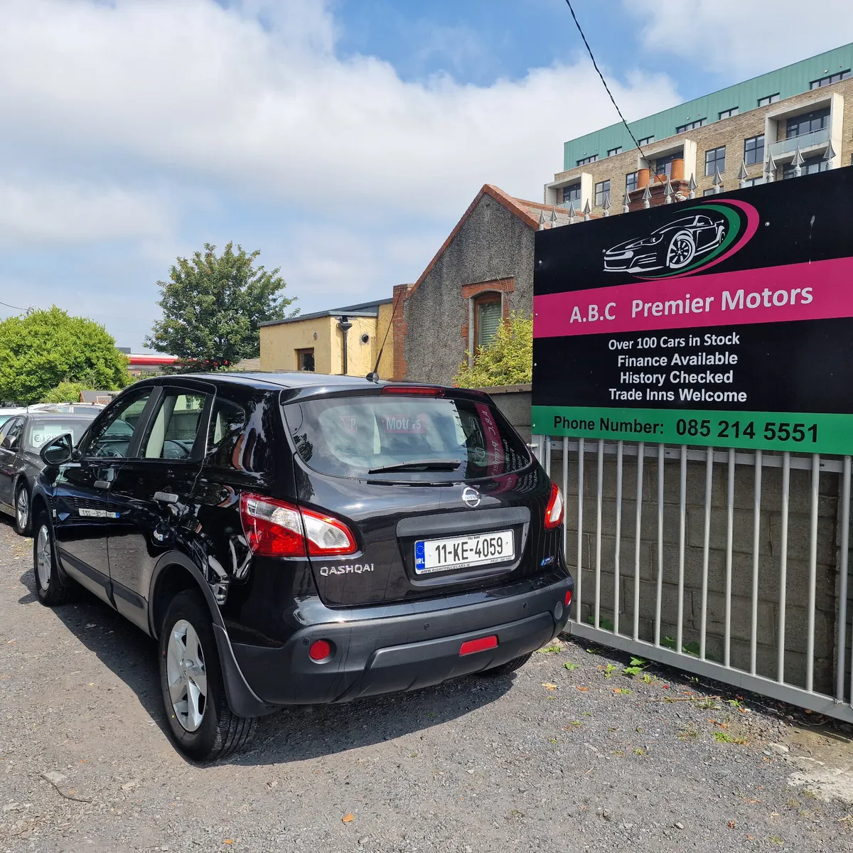 Nissan Qashqai 2011 Service history - Image 3