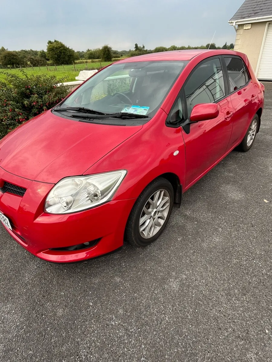 Toyota auris - Image 2