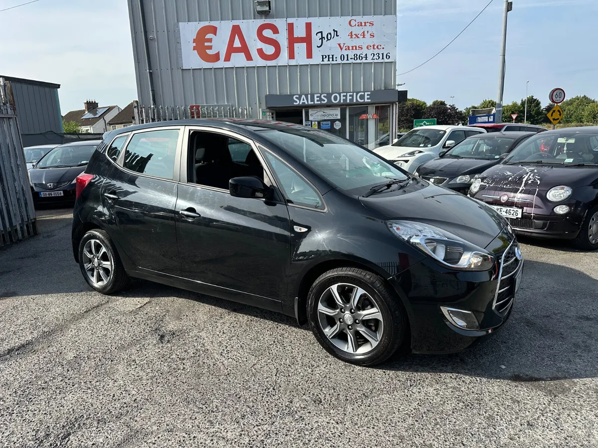Hyundai ix20 1.4 Diesel NCT TAX LOW KMS - Image 2