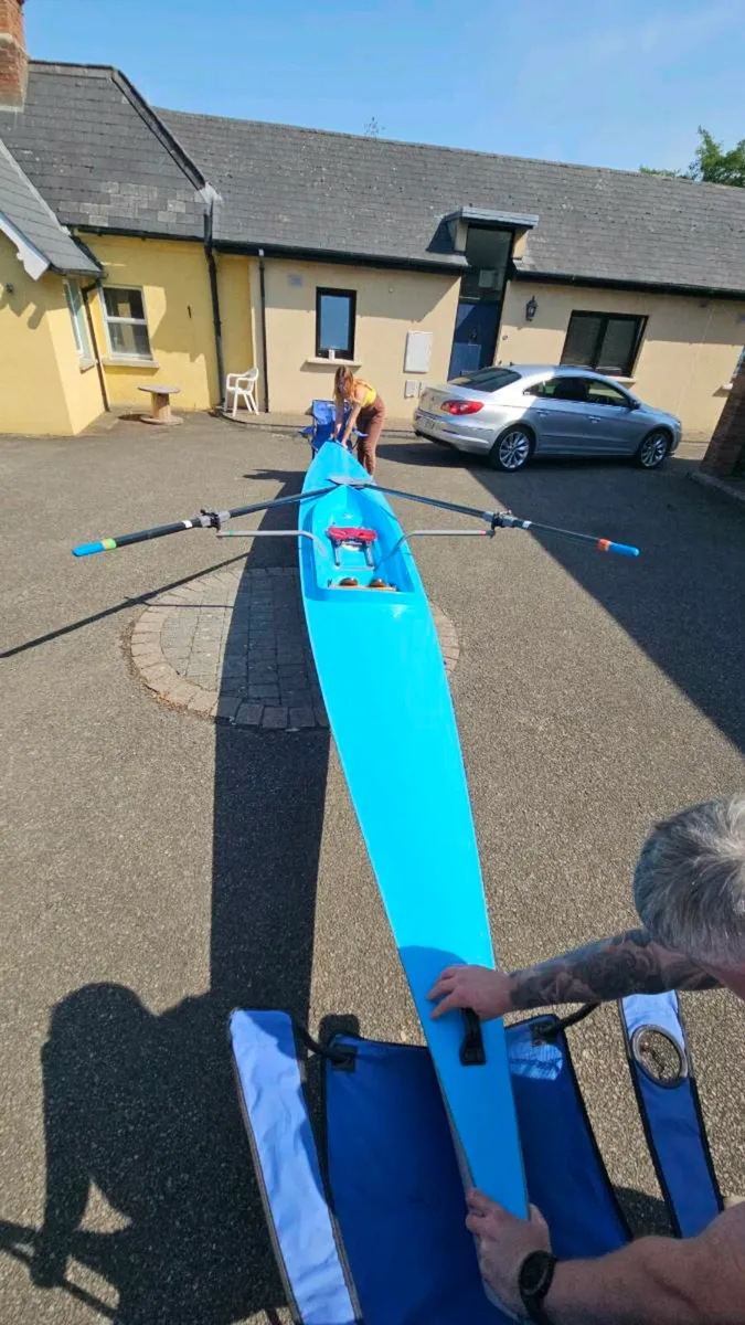 Single Scull - Image 1