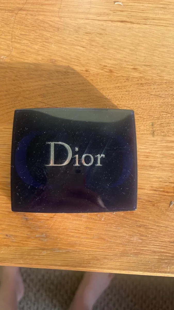Dior eyeshadow pallet - Image 2