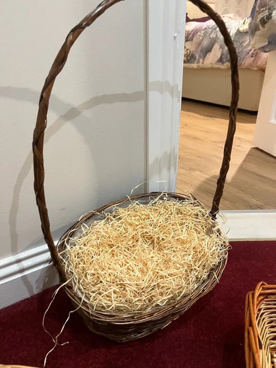 Baskets - Image 2