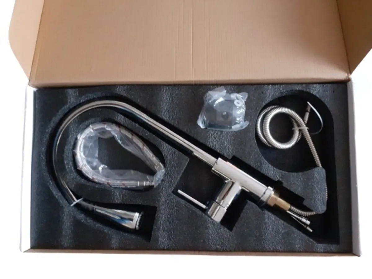 Kitchen mixer tap swivel pull out dual spray spout - Image 1