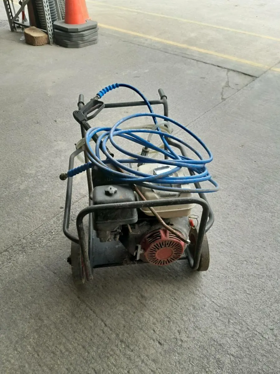Honda 3000psi Power Washer - Image 4