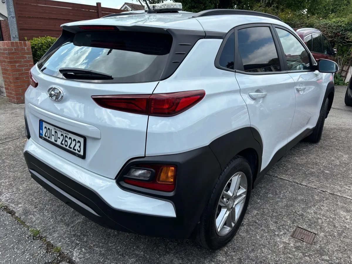 Hyundai kona commercial car van - Image 2