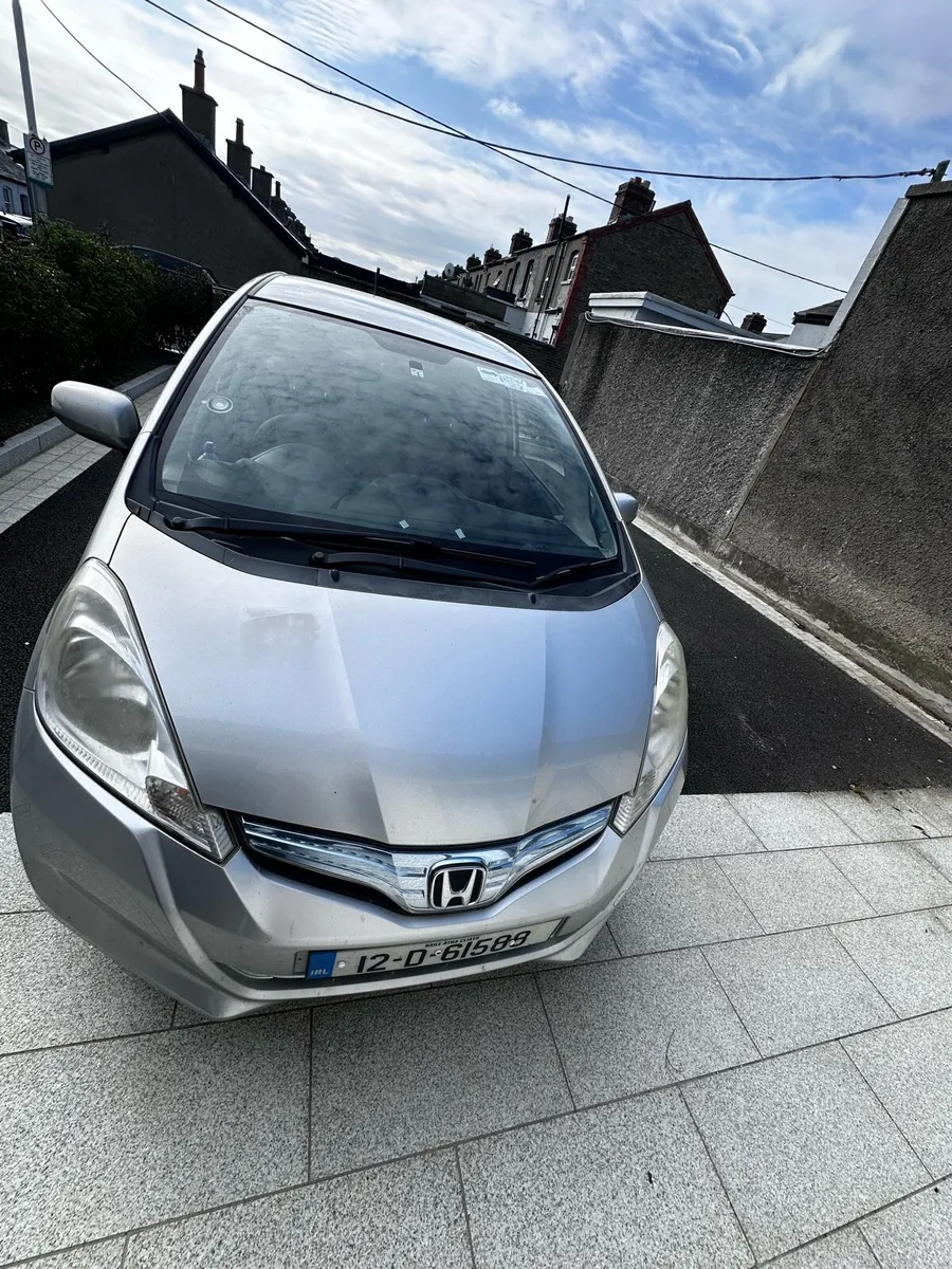 Honda Fit Hybrid 2012 – Automatic - Image 3