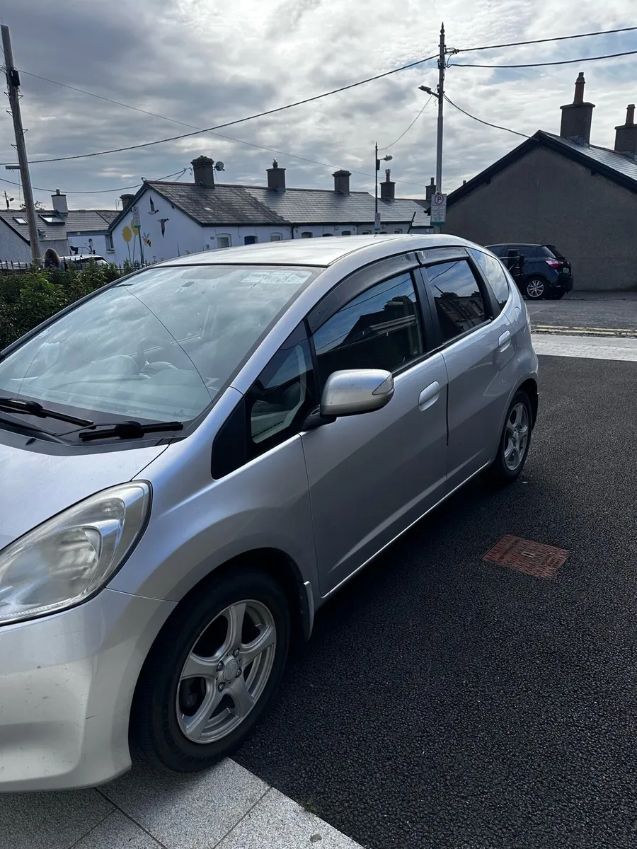 Honda Fit Hybrid 2012 – Automatic - Image 4