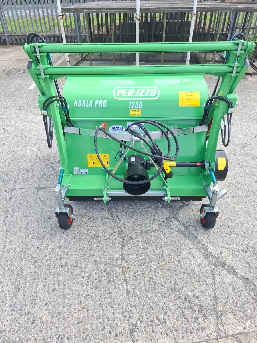 Peruzzo 1200 Flail Collector Mower - Image 3