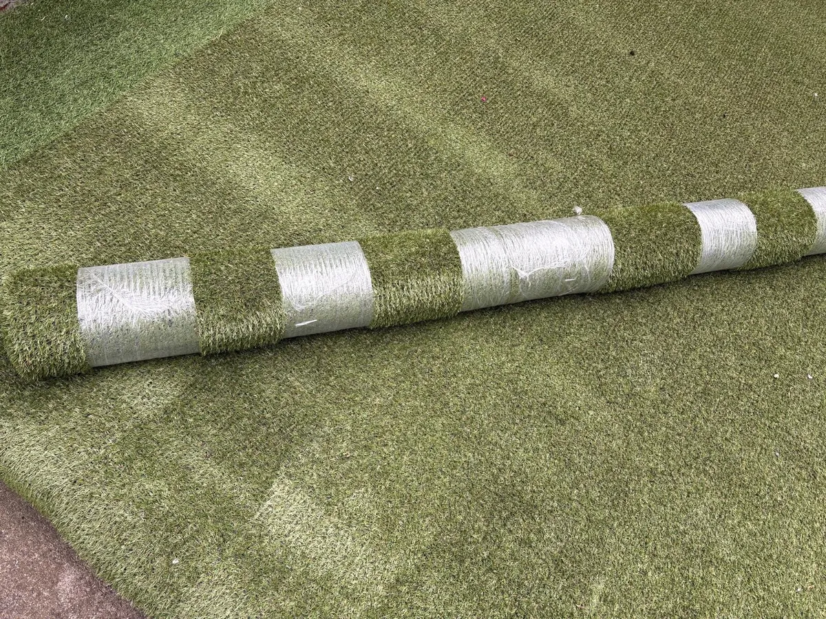 Artificial grass - Image 1