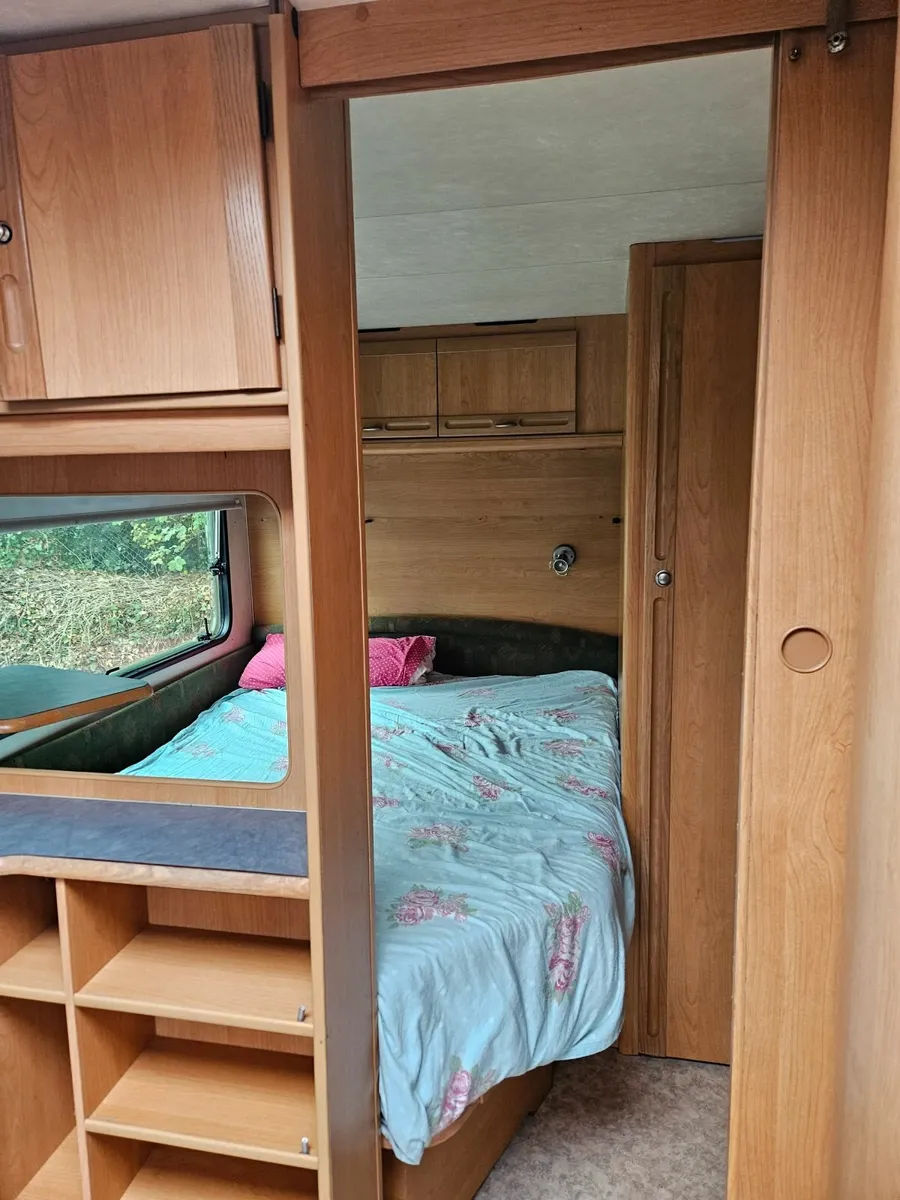 Caravan with  with fix Bed - Image 3