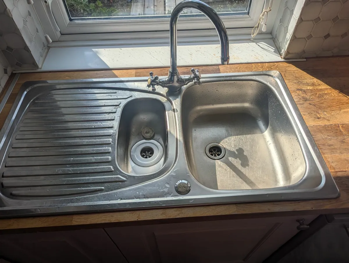 Kitchen - Image 4