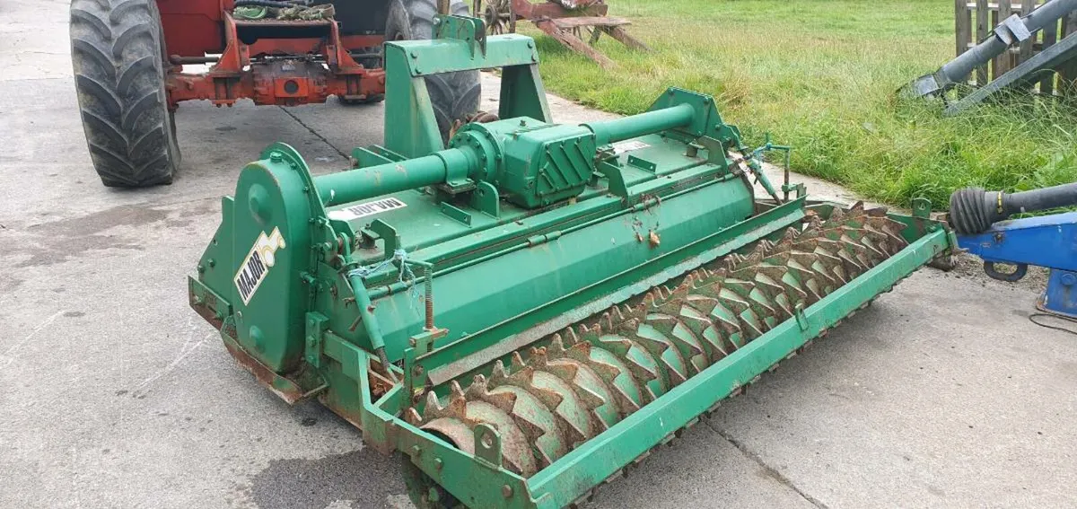 2.8 meter major stone burier - Image 1