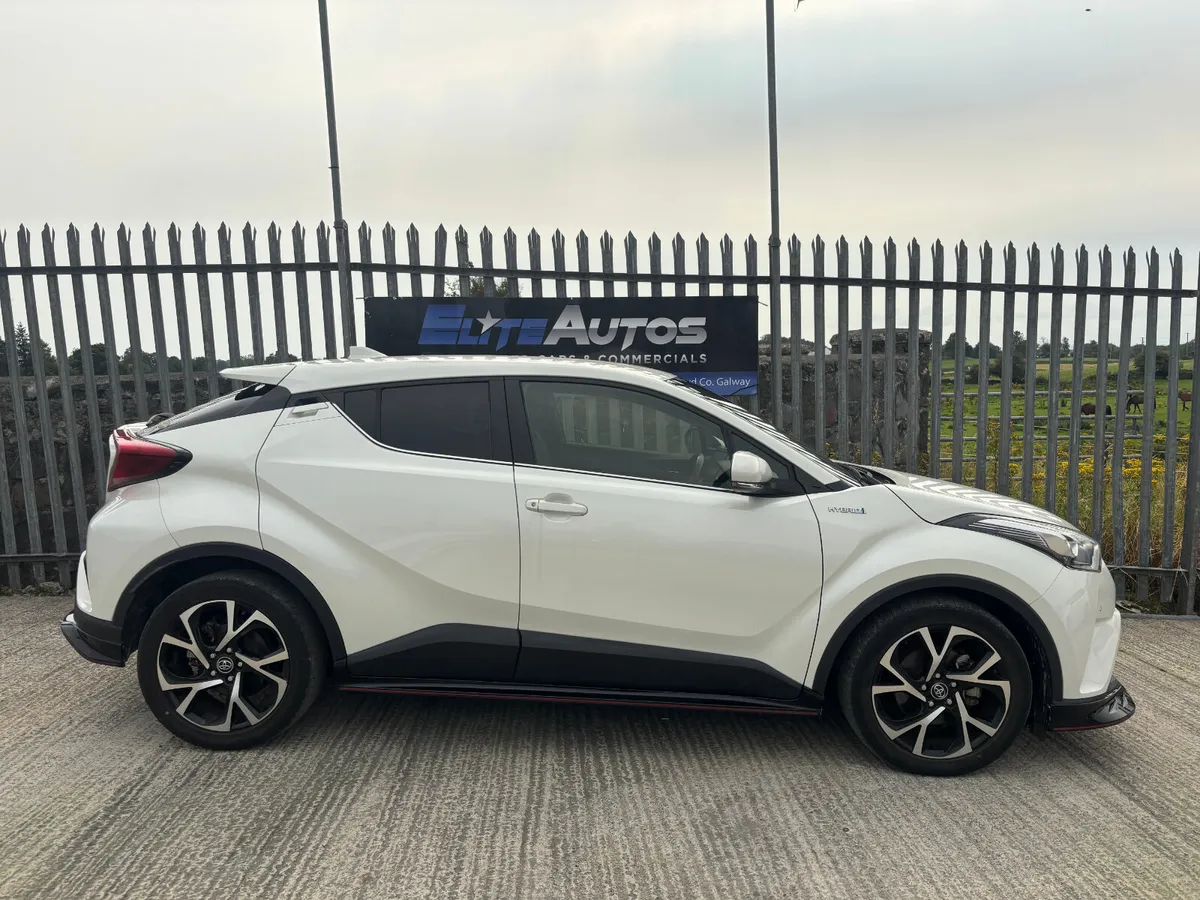 2018 Toyota CH-R Huge Spec !!! - Image 4