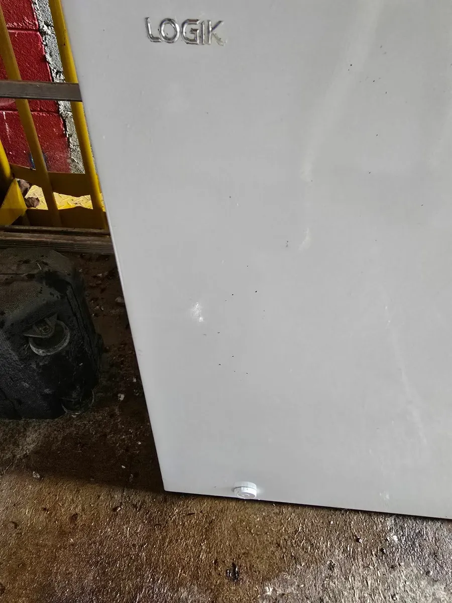 Chest freezer - Image 1