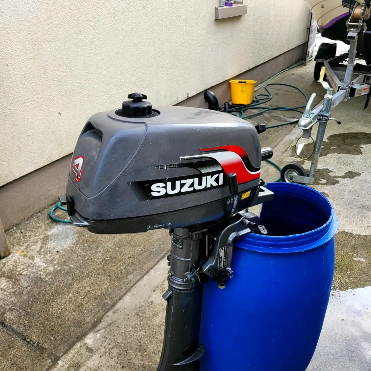 Suzuki 4hp 2 stroke longshaft only 21kg - Image 1