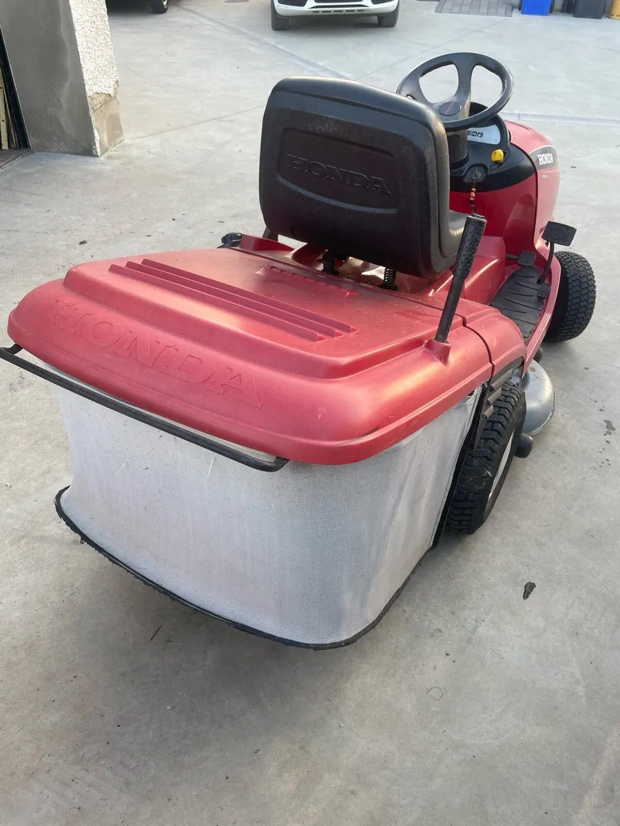 Honda 2417 lawnmower - Image 3