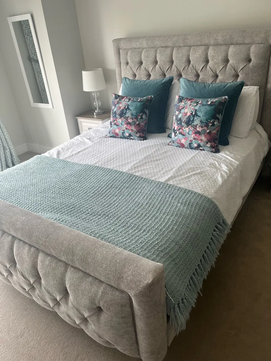 King Size Bed - Image 1