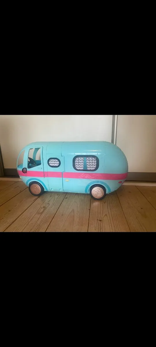 LOL camper van plus LOL dolls - Image 4
