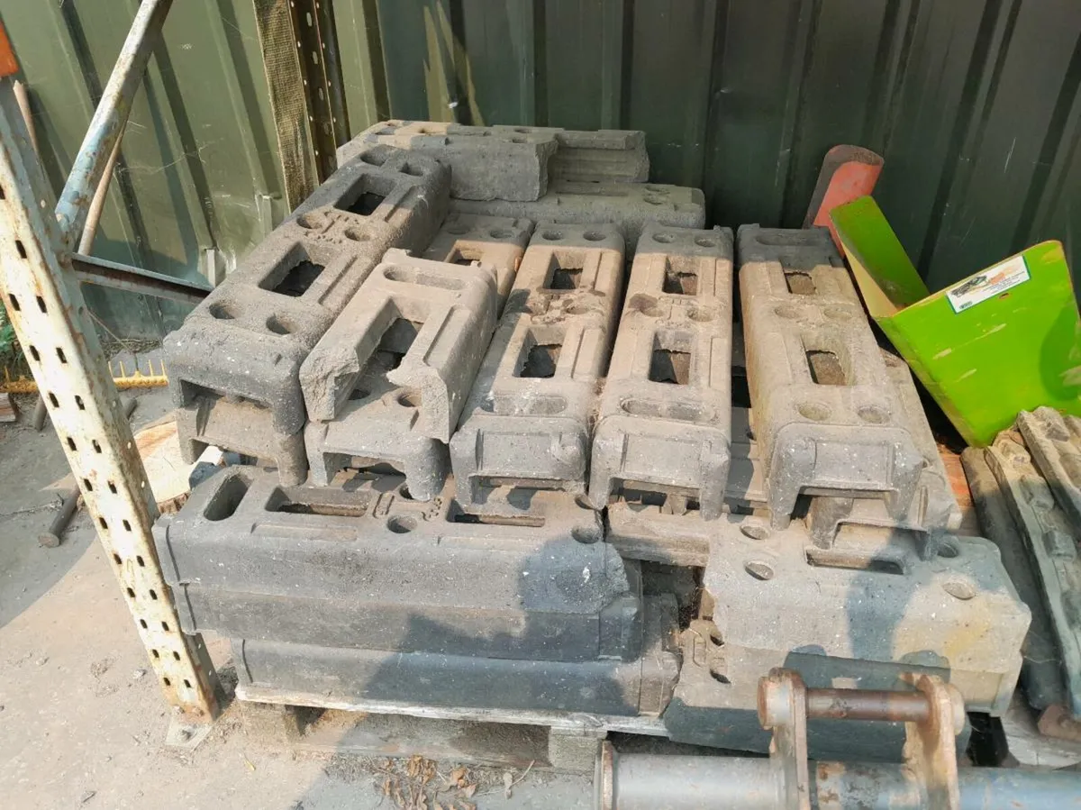 Fence footings - Image 1