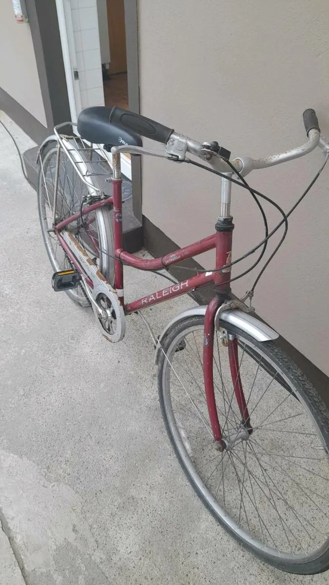 Ladies bike - Image 2