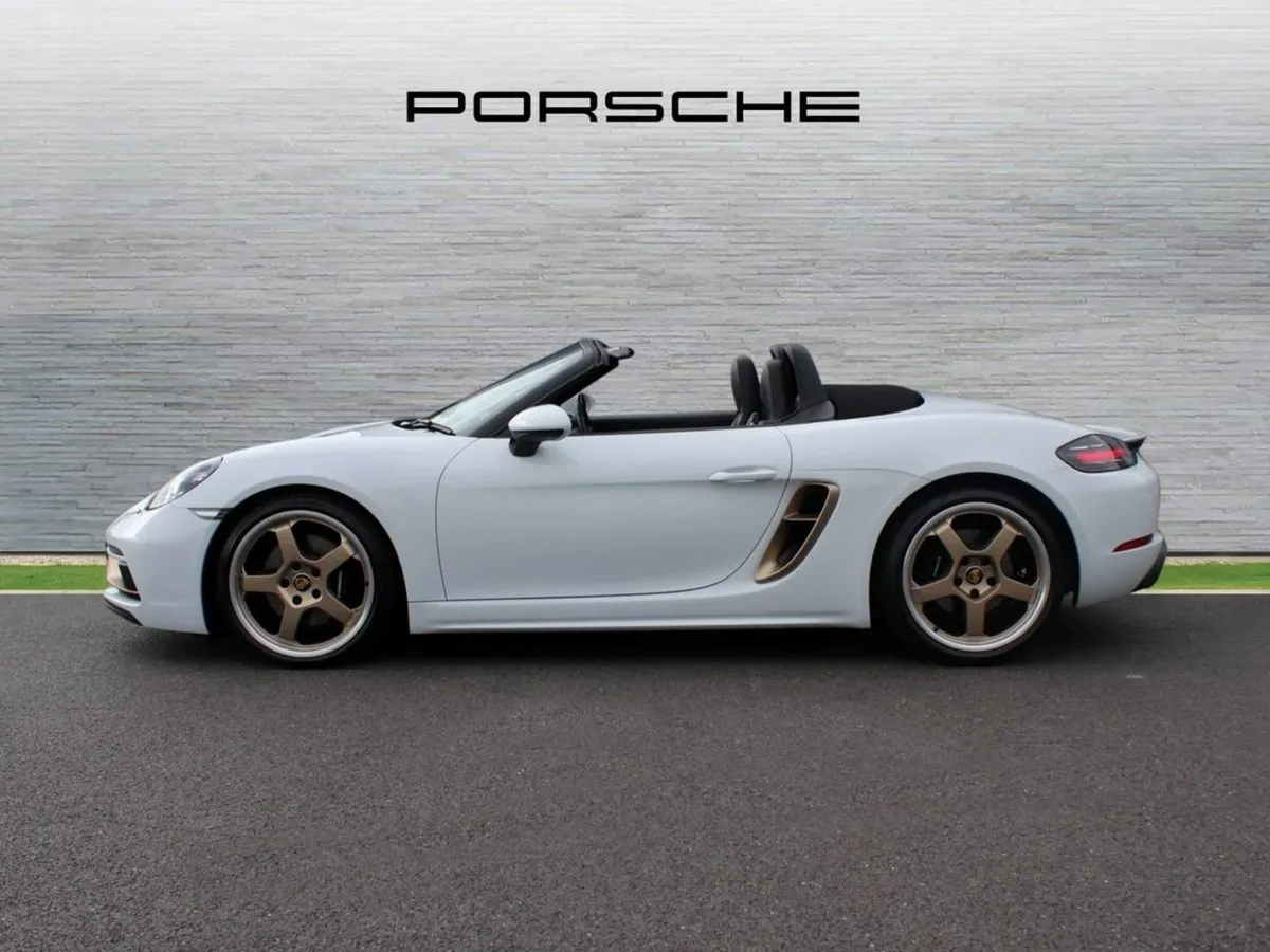 Porsche 718 Boxster 25 Years - Image 3
