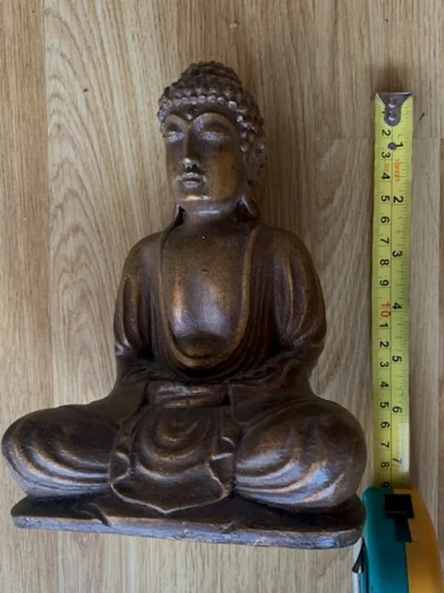 Buddha statue - Image 4