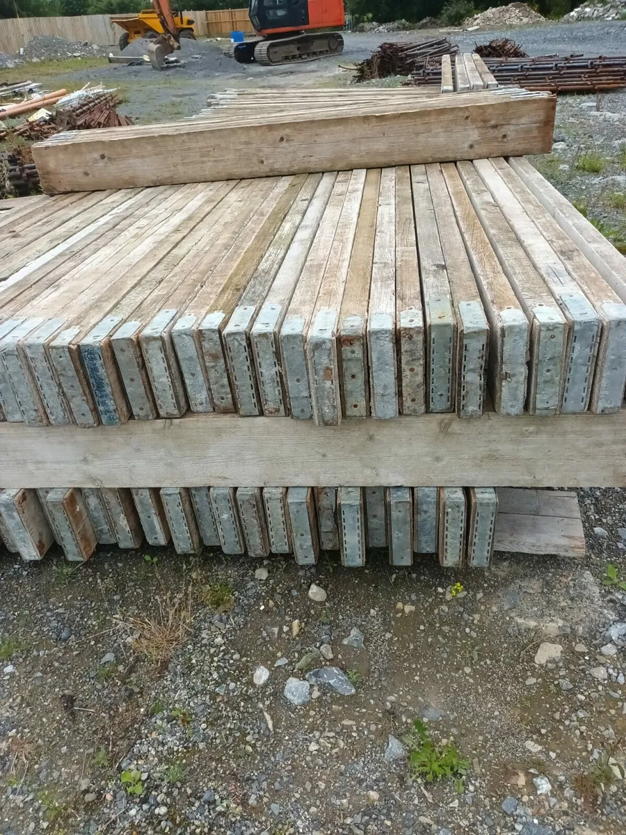 Large Quantity of Scaffolding - Image 1