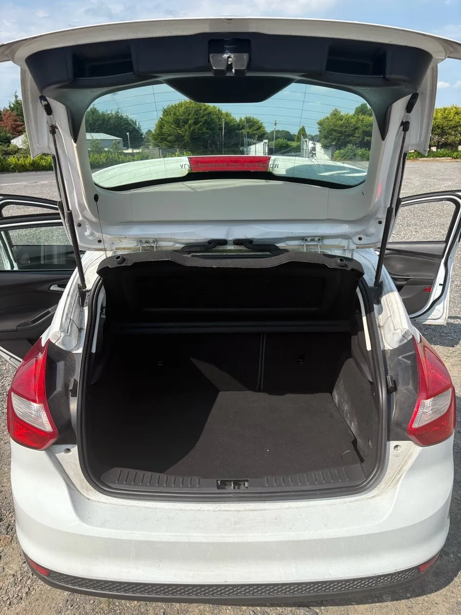 2013 Ford Focus *Long Tax* - Image 4