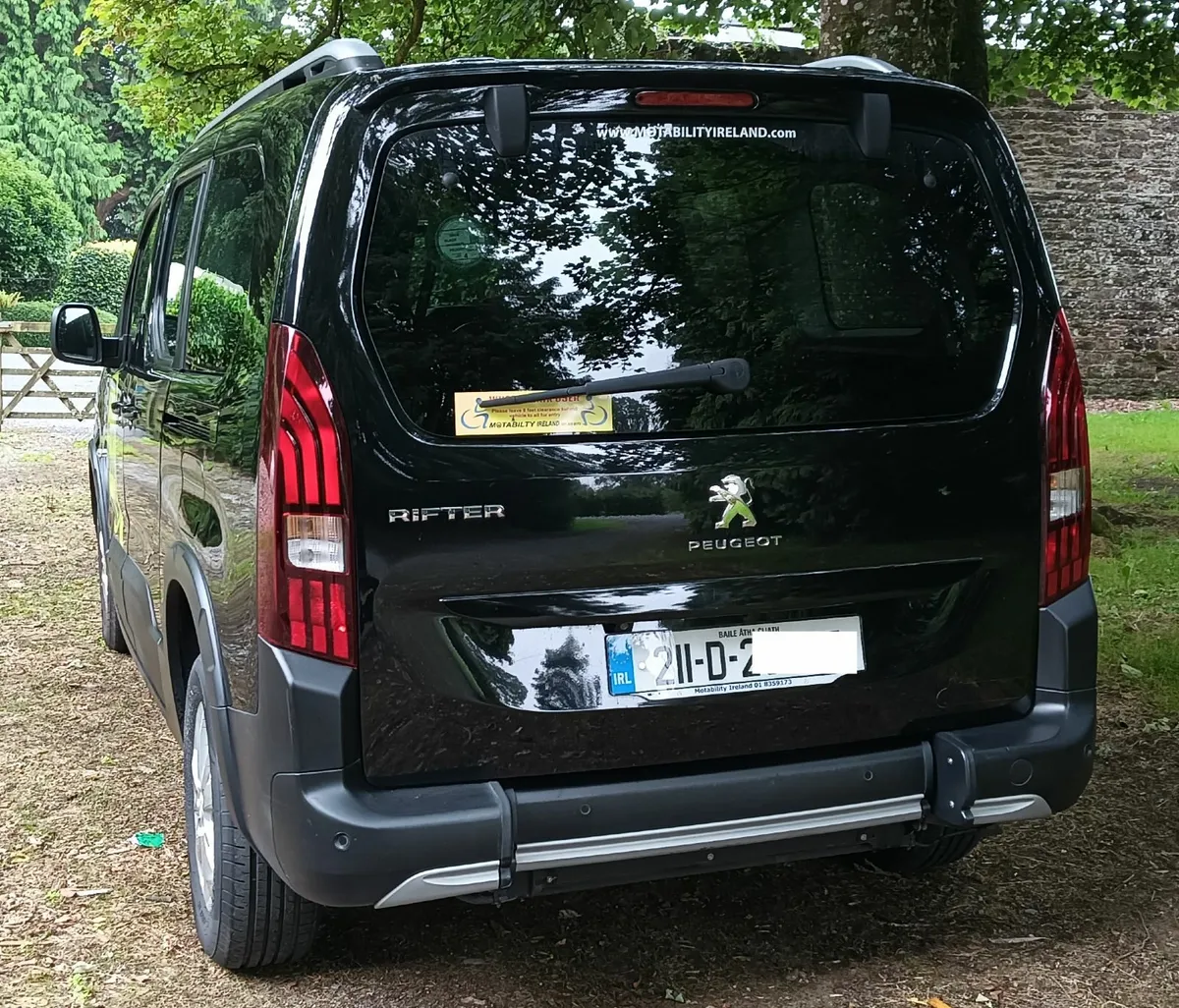 Peugeot Rifter 5 Seater - Image 1