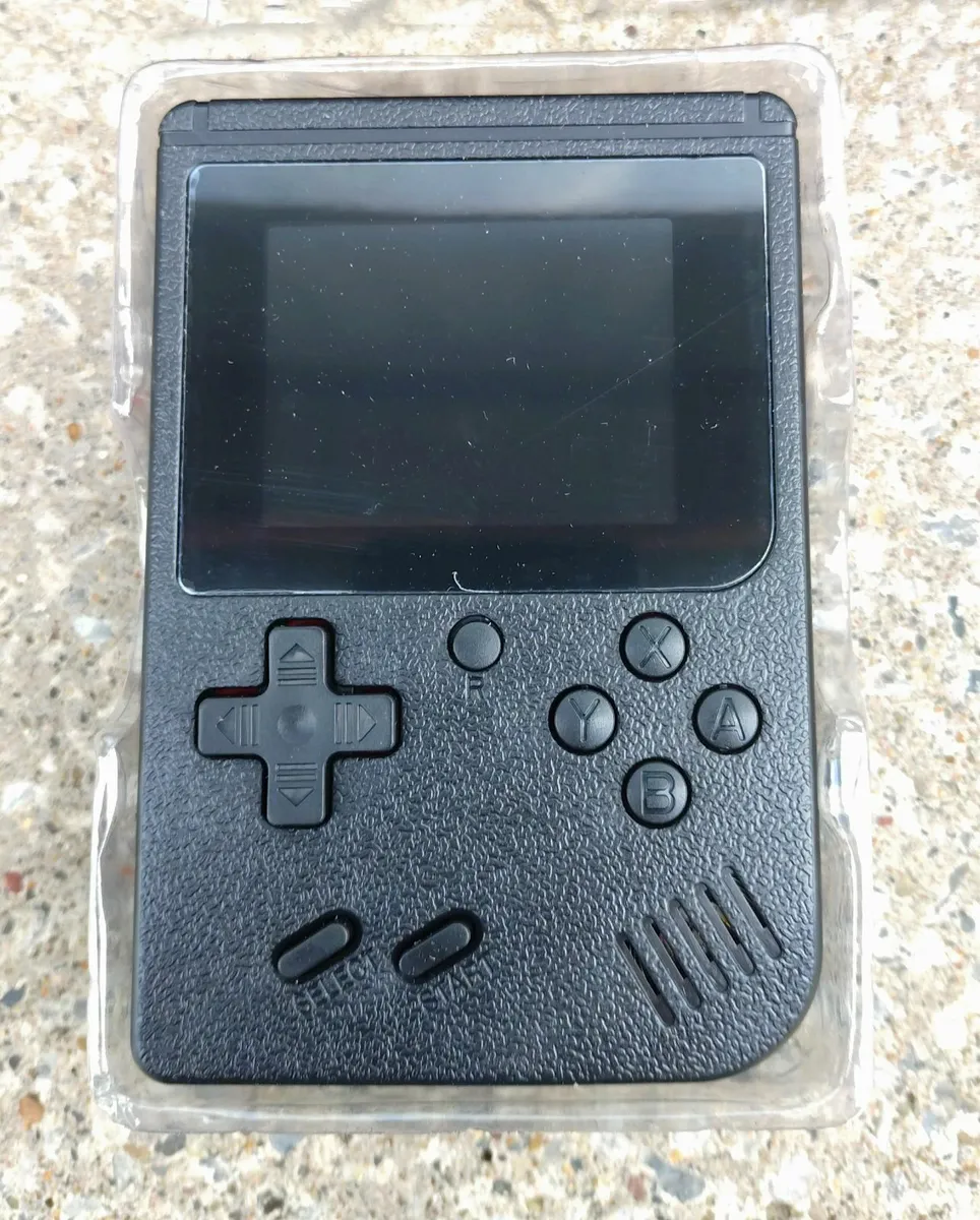 VIDEO GAME CONSOLE WITH 100'S OF GAMES (NEW). - Image 4