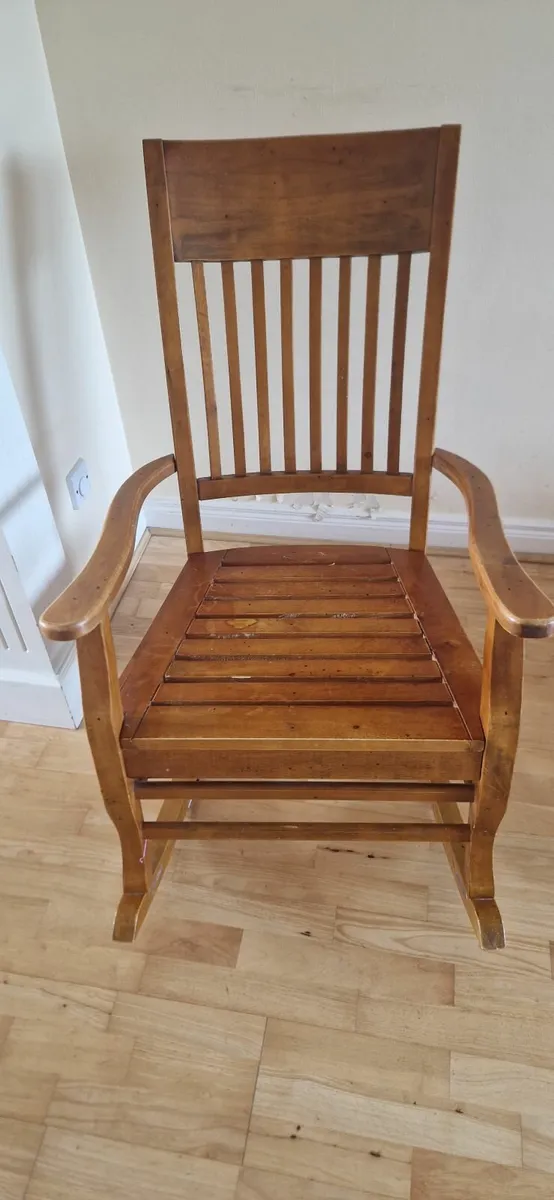 Rocking chair