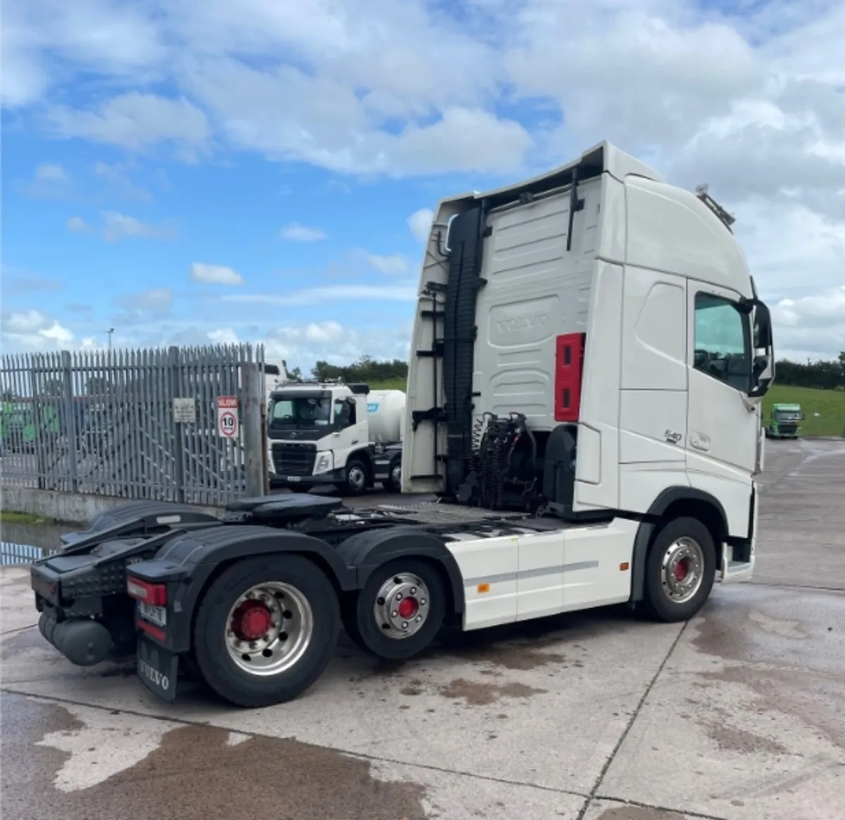 2018 Volvo FH 540 6x2 Tractor Unit - Image 4