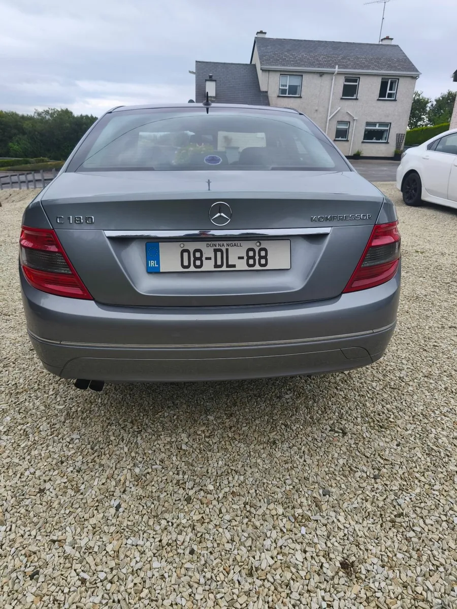Mercedes-Benz C-Class 2008 Avantgarde - Image 2