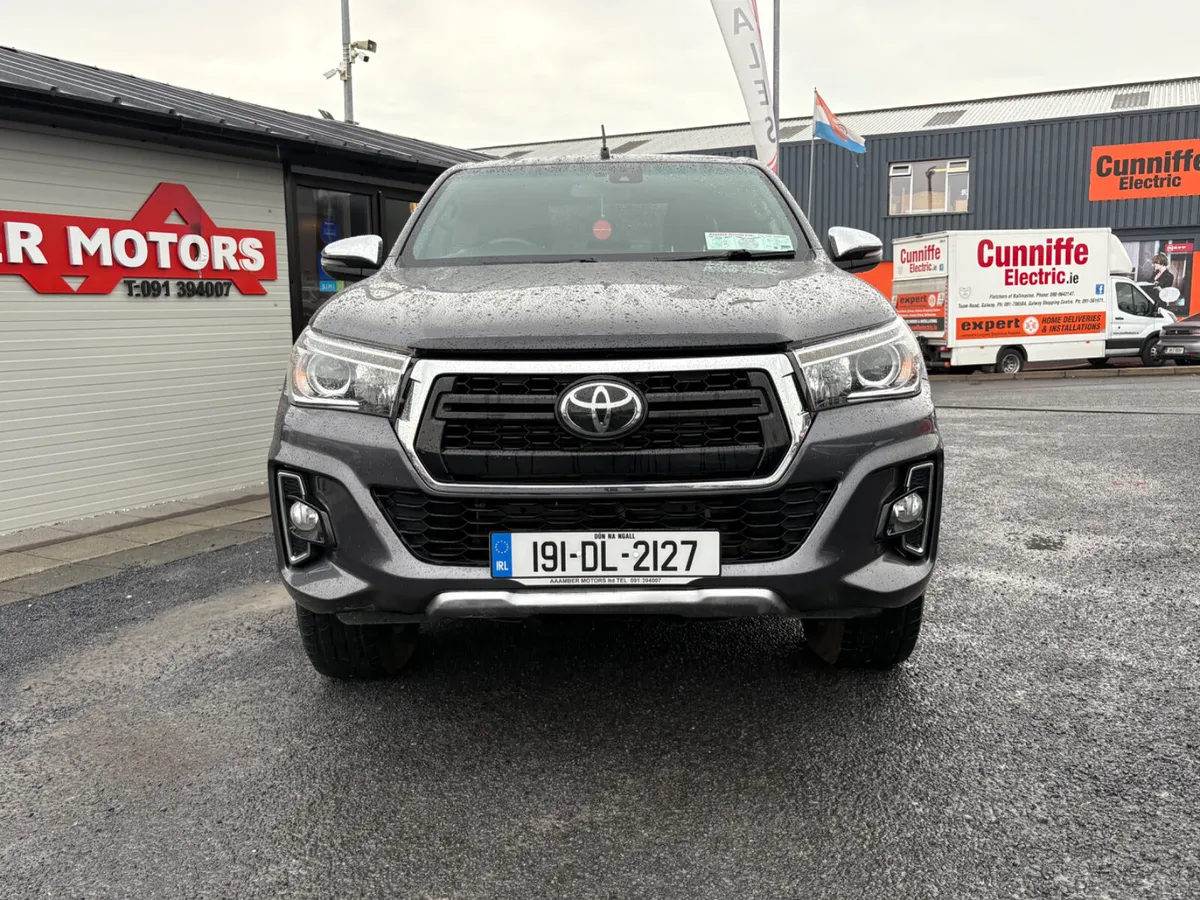 2019 Toyota Hilux 2.4 D-4D INVINCIBLE X D/C 4DR A - Image 2