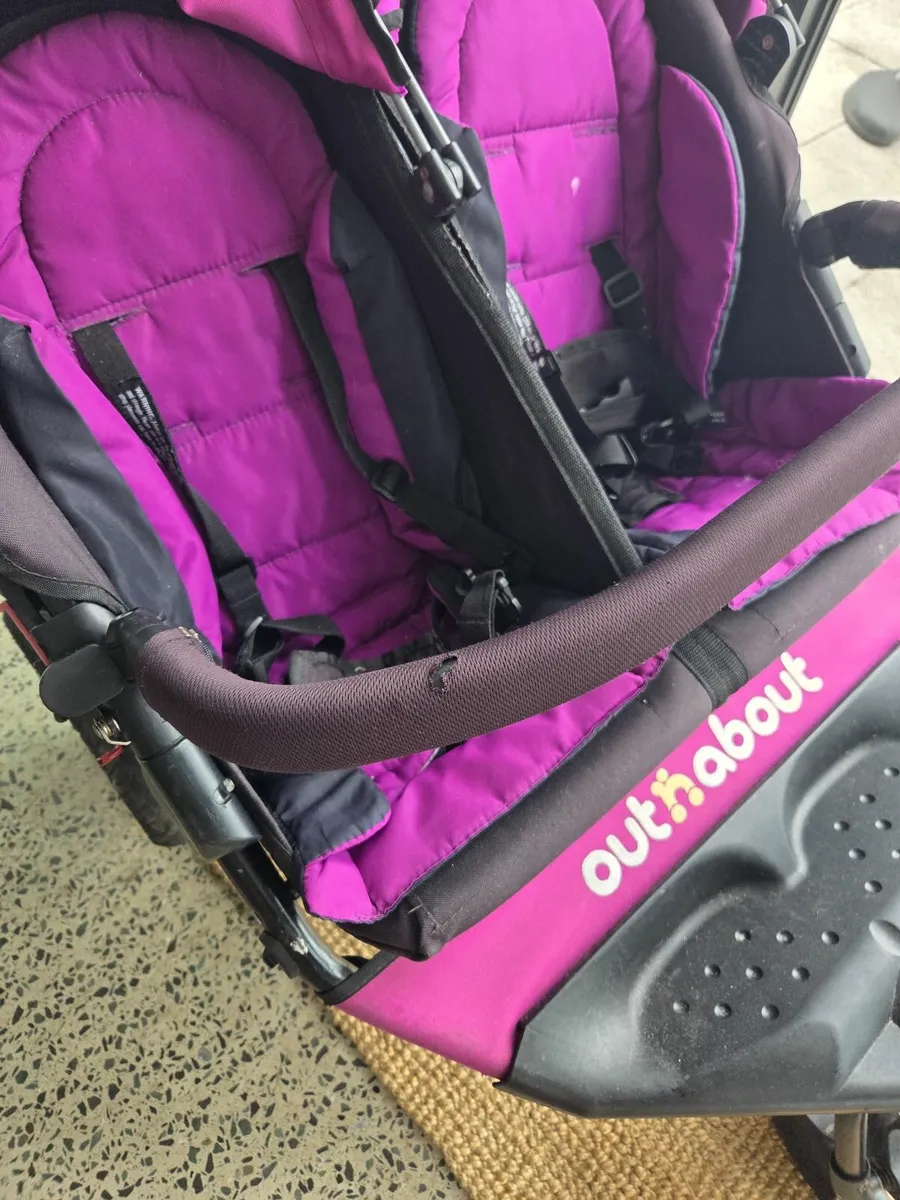 Out n About Double buggy - Image 3