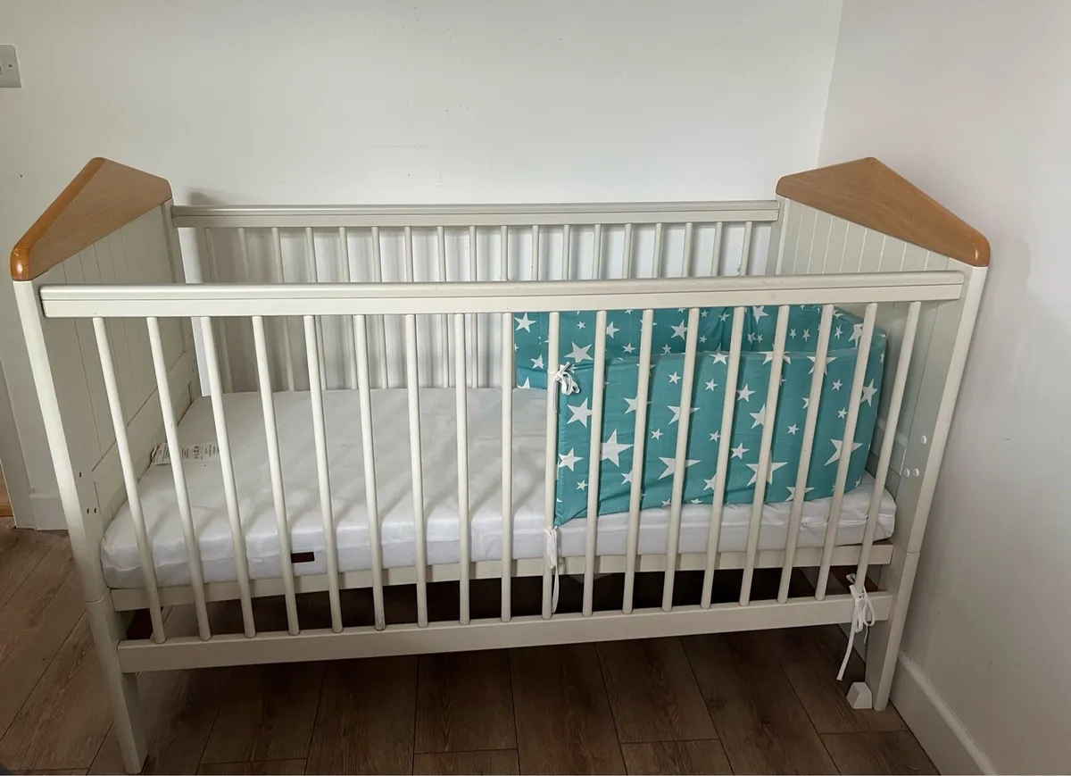 Baby essentials - Image 4