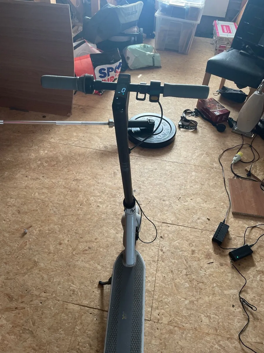 Electric scooter - Image 1