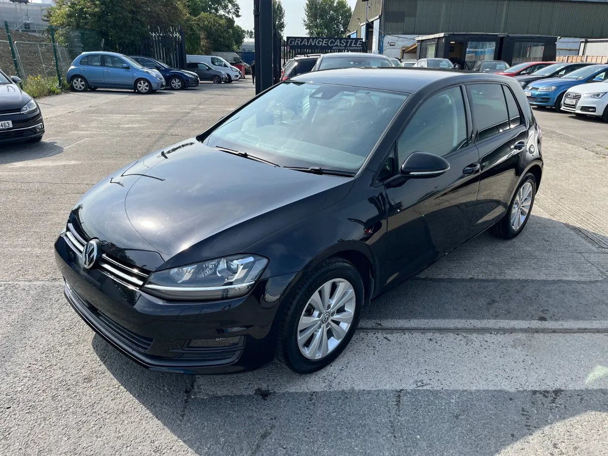 VOLKSWAGEN GOLF 2016, 1.2 TSI 5DR AUTO LOW KMS - Image 3